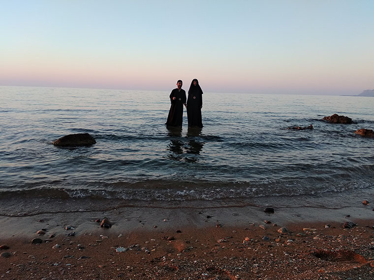 ΜΕΤΑΝΟΕΙΤΕ στο ΕΜΠΡΟΣ για δύο έκτακτες παραστάσεις